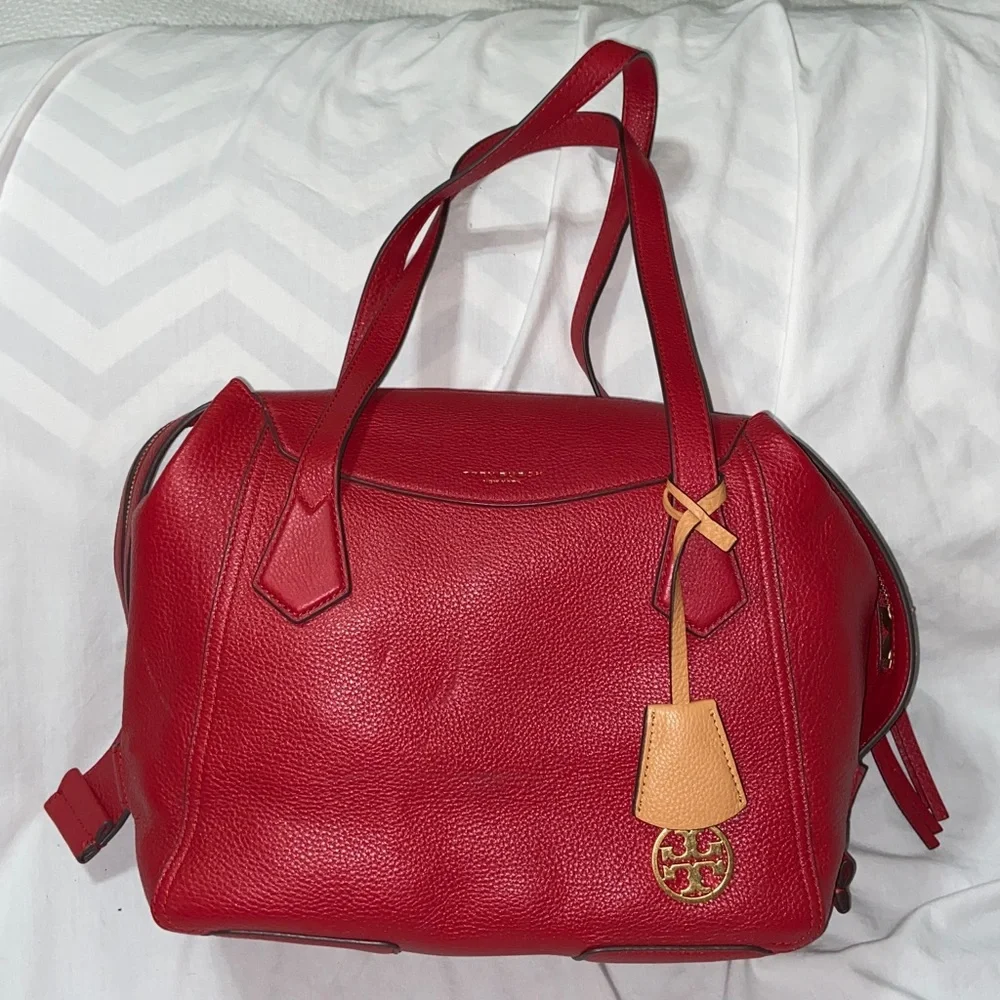 Nwot HTF color Tory Burch Perry Satchel in Red